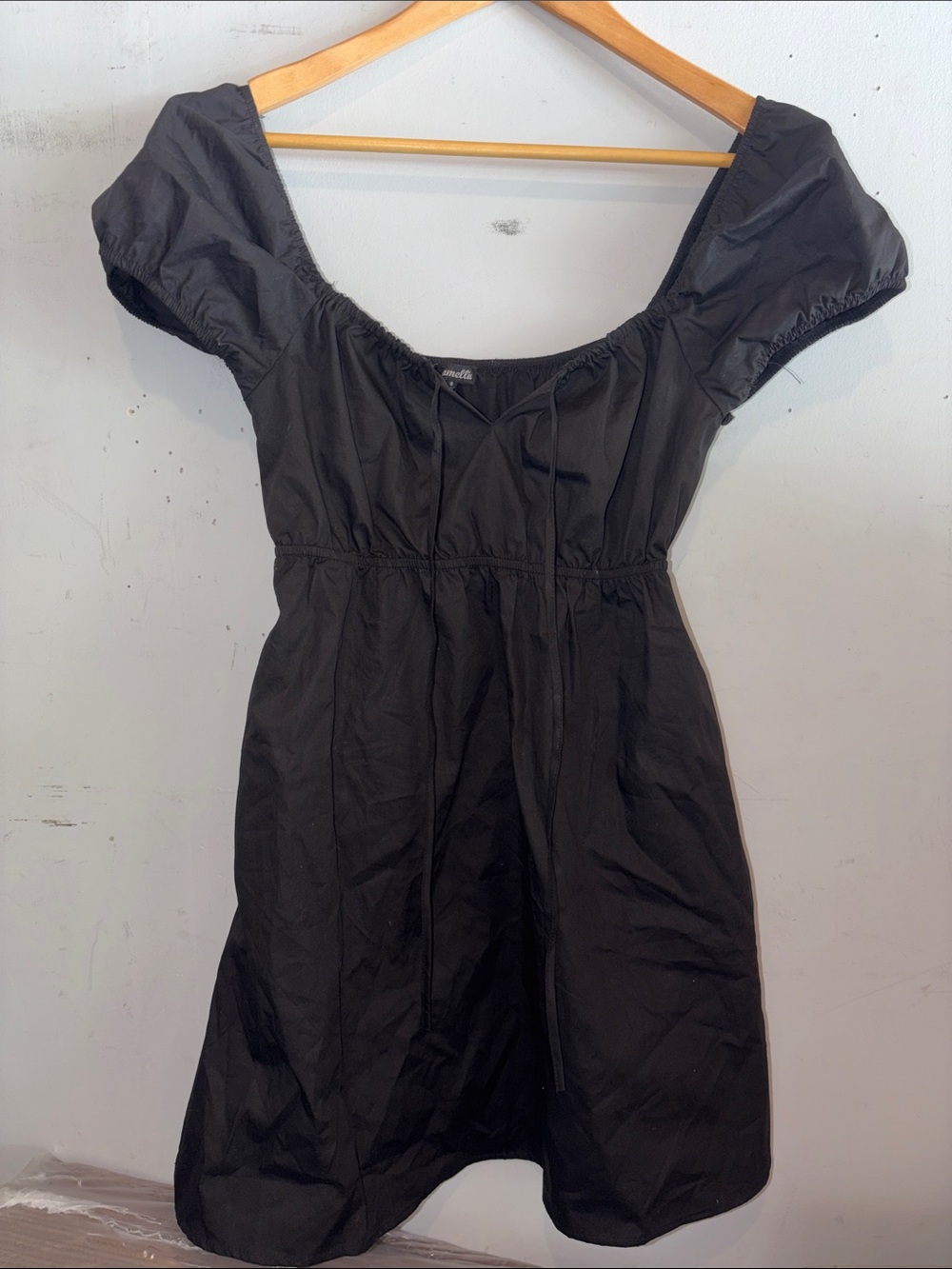 The Maiden style black nwt Midi Dress black short sleeve tie top from camellia